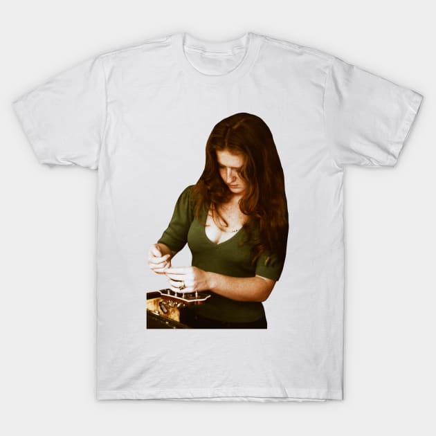 Bonnie Raitt dark T-Shirt by CoolMomBiz